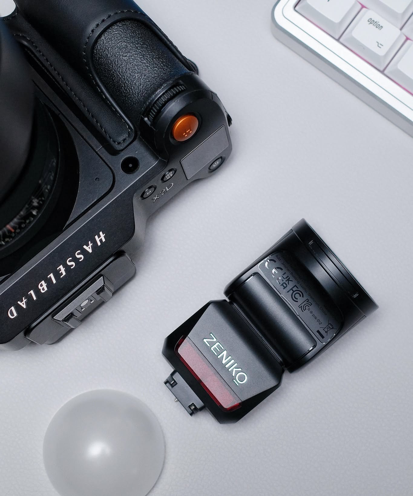 Zeniko Launches Ultra-Compact RF12 M Round Head Flash for Just $49.90 - ZENIKO