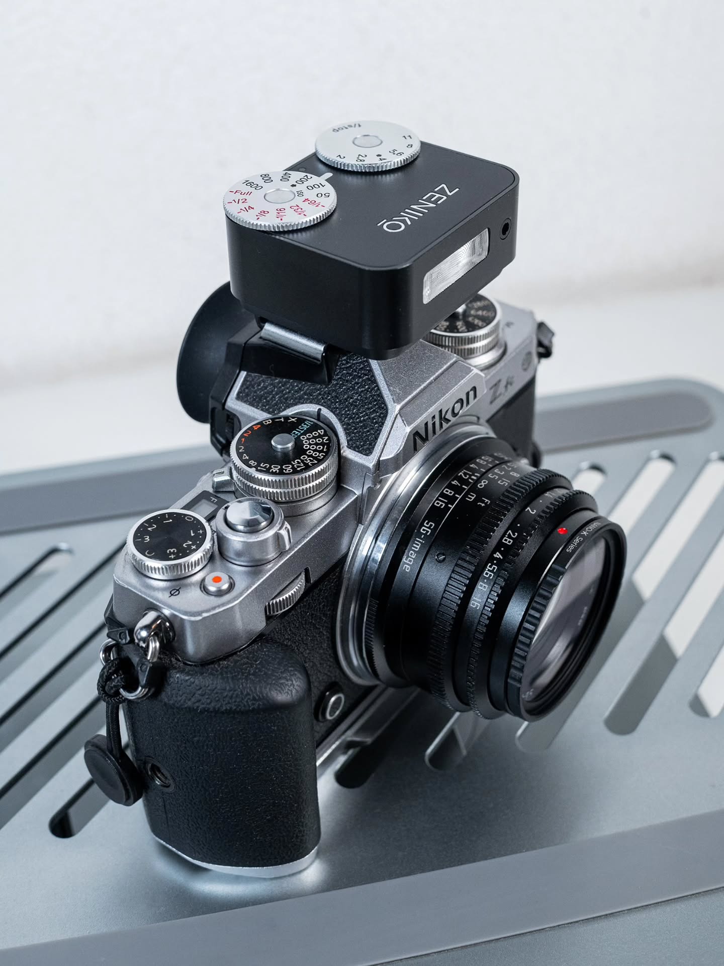 Zeniko ZA12 Review | Vintage Style Meets Modern Simplicity - ZENIKO